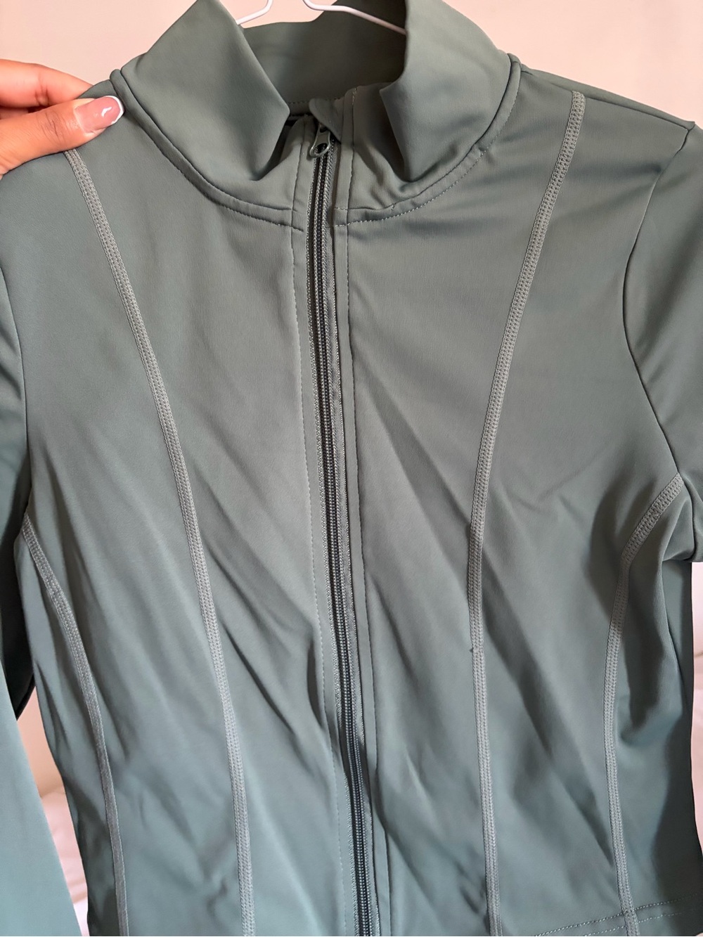 Women’s Green Active Zip Jacket & Flare leg Leggings Yoga Pants Set - Picture 3 of 9